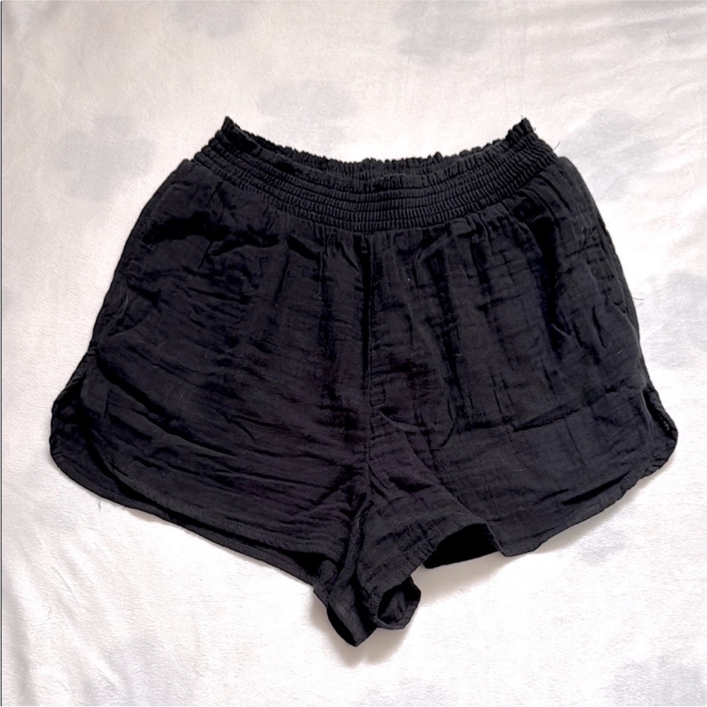 Aerie beach to party black shorts nwt
